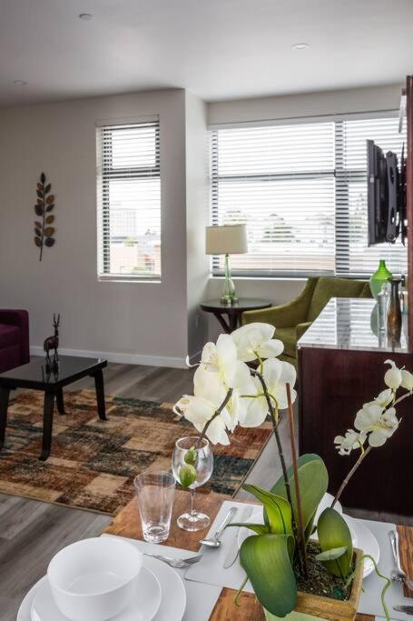 Prime Location - Awesome View -1 Bedroom Apartment San Diego Exterior photo